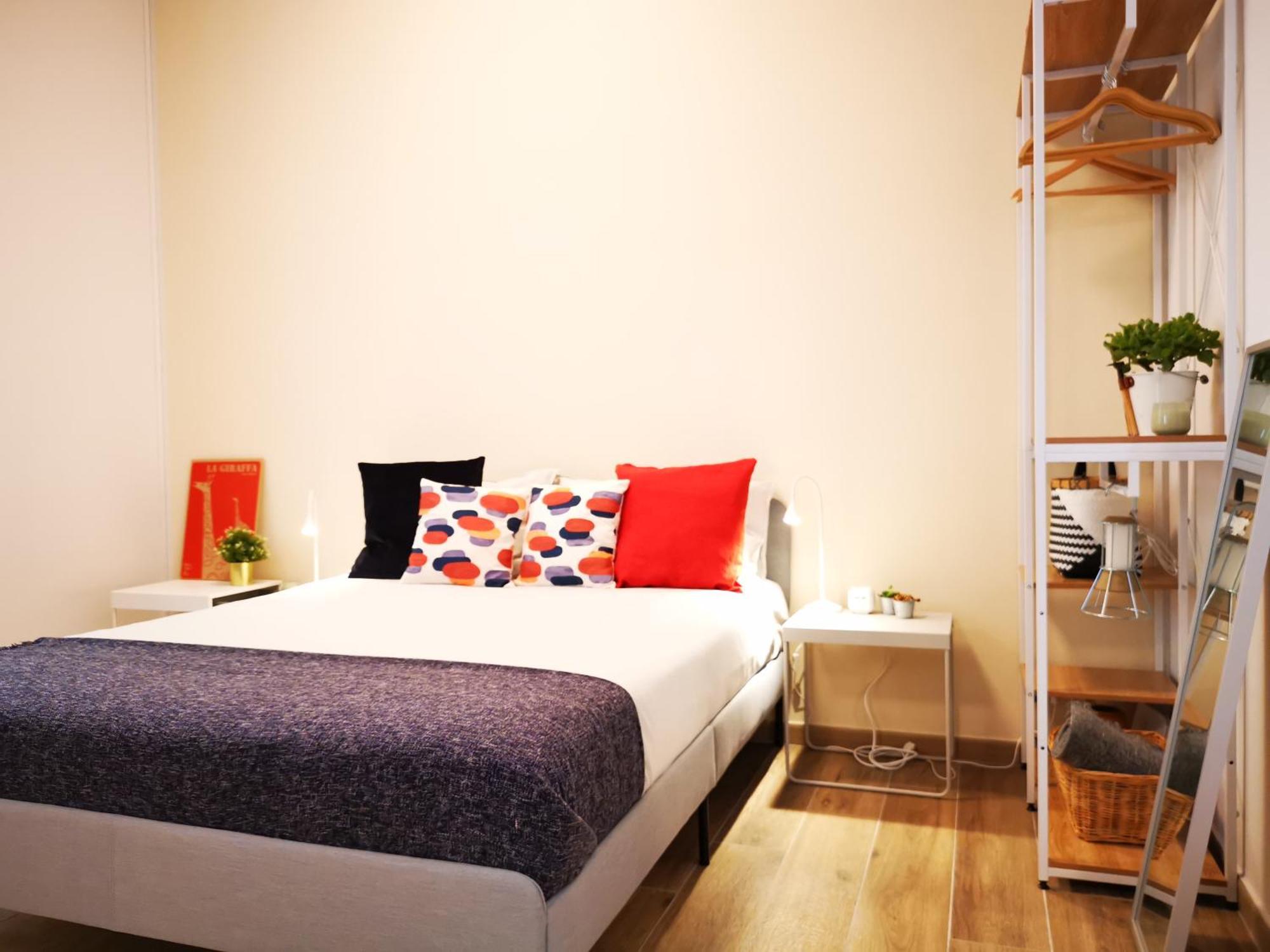 Spacious Apartment 50 Meters From The Metro 米兰 客房 照片
