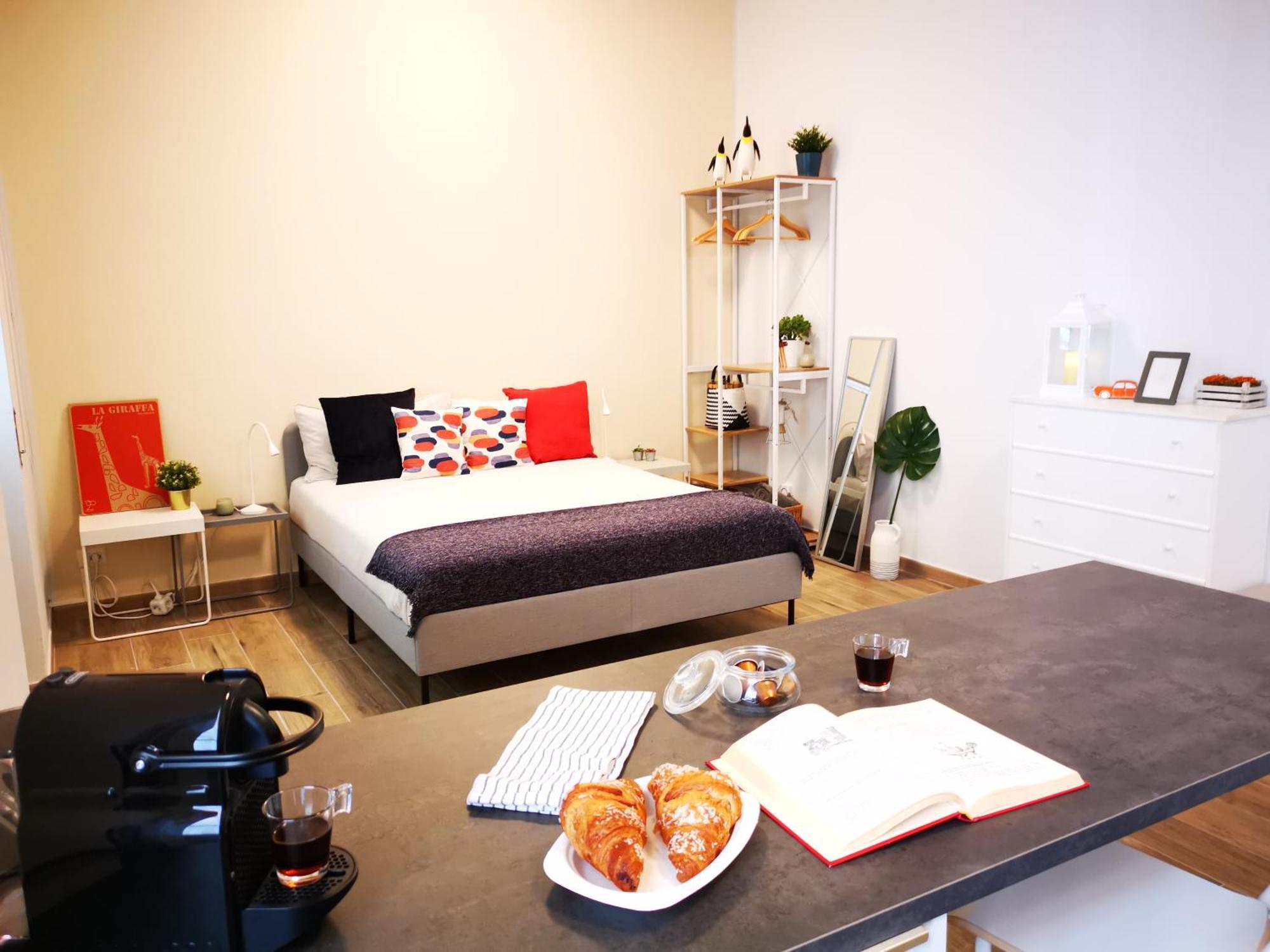 Spacious Apartment 50 Meters From The Metro 米兰 客房 照片