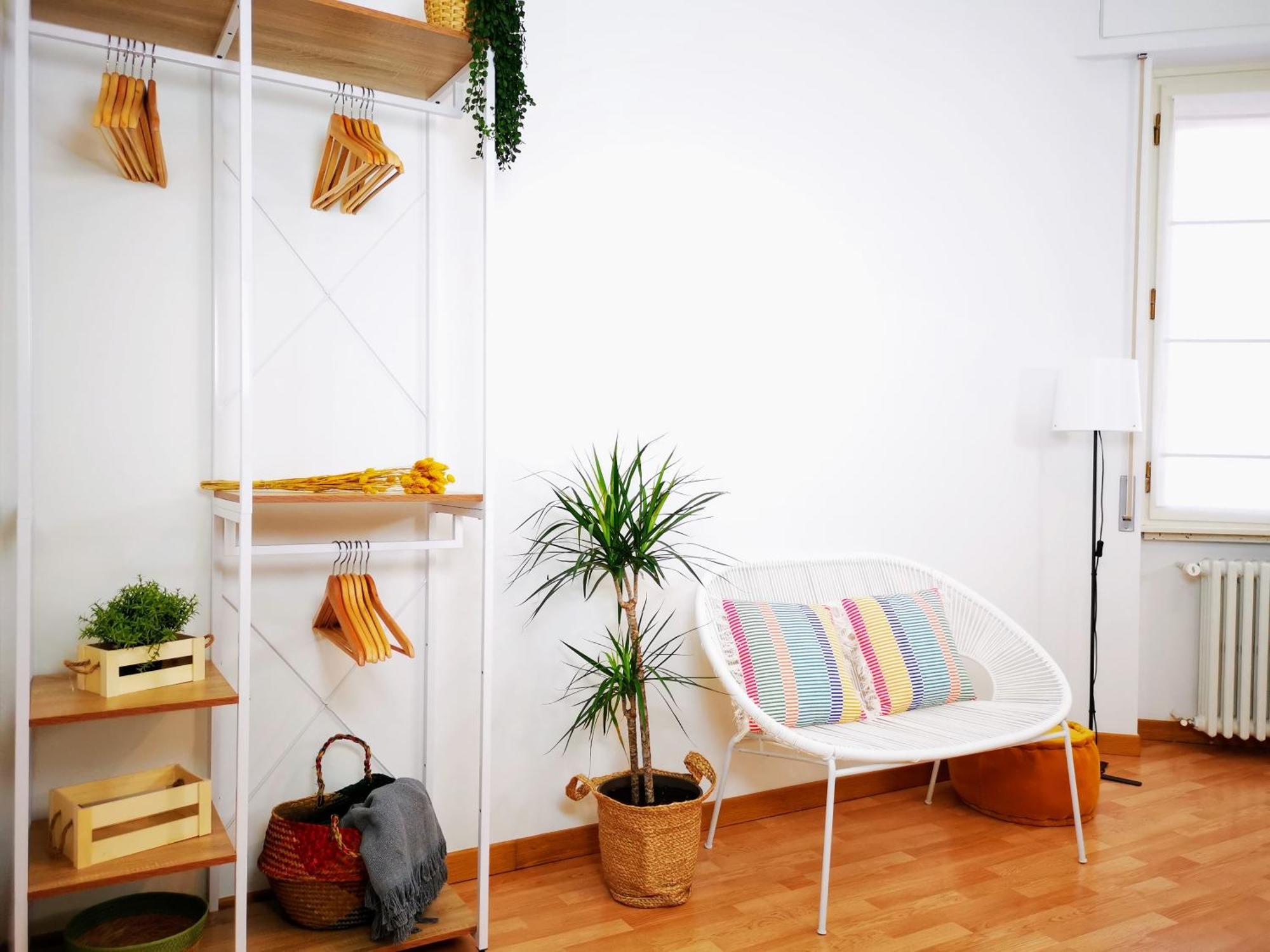 Spacious Apartment 50 Meters From The Metro 米兰 外观 照片